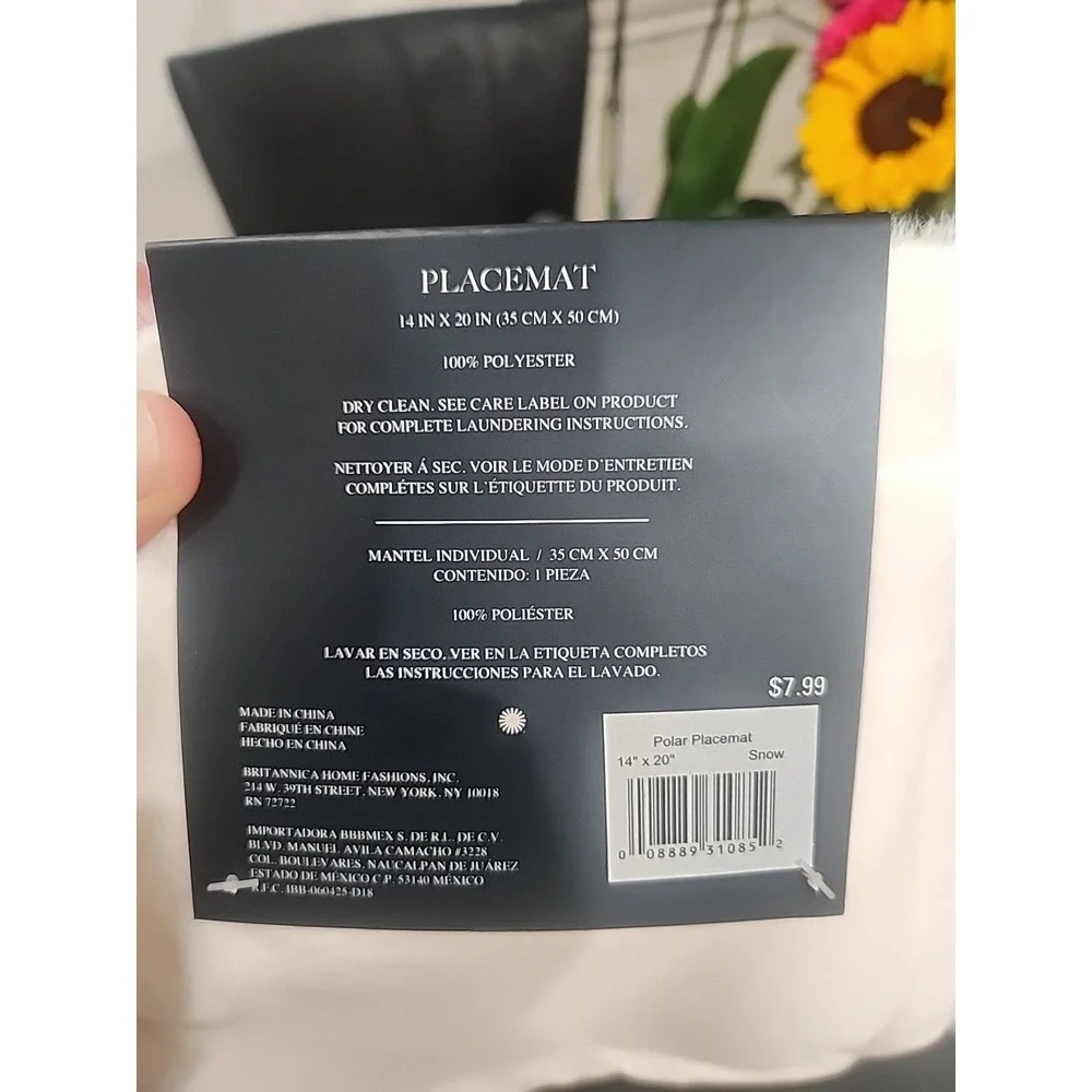 Set of 4 RARE HTF UGG‎ Polar Placemats Snow / White